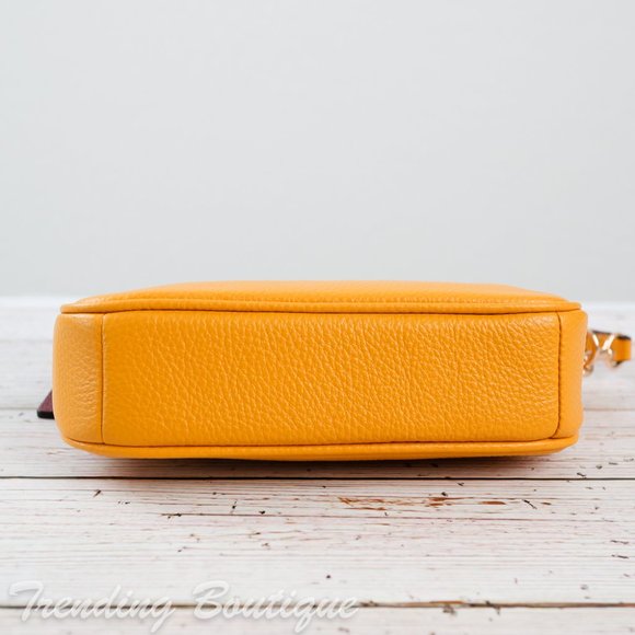 NWT Coach Nolita 19 Wristlet with Horse & Carriage - Picture 7 of 9